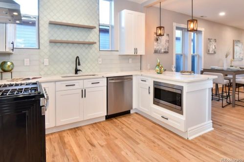 3233 Marion St, Denver CO  80205-3951 exterior