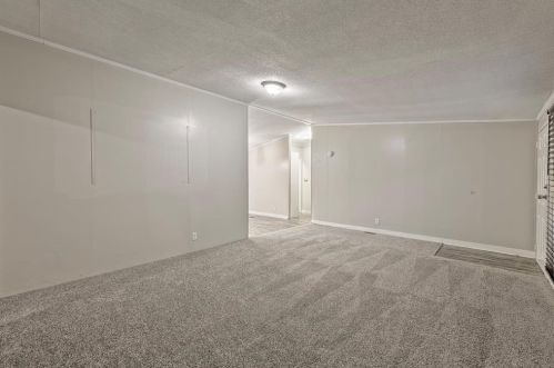16283 Wrangler Ave, Conroe TX  77302-5468 exterior
