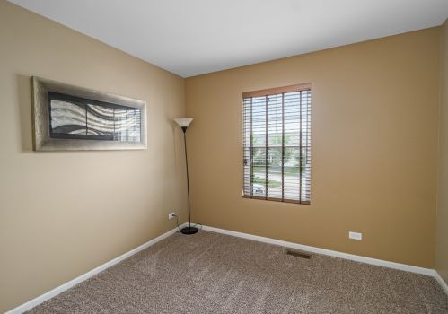 1467 Bar Harbor Ct, Pingree Grove IL  60140-2077 exterior