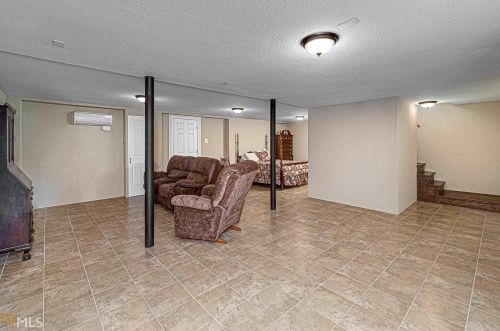 5149 Highway 155, Stockbridge GA  30281-1801 exterior