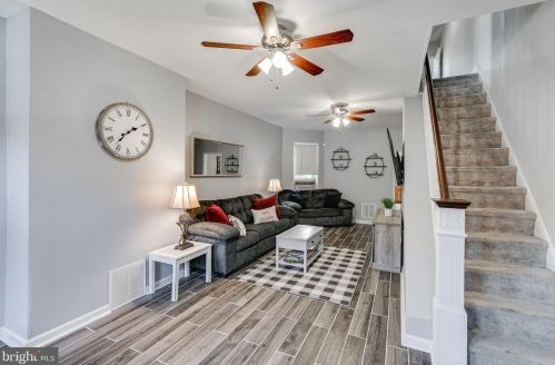 2963 Belgrade St, Philadelphia, PA 19134-4944