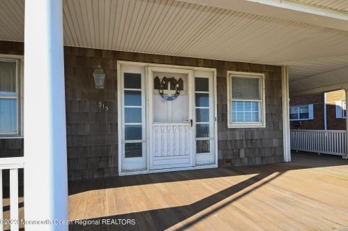 515 Ocean Ave, Avon, NJ 07717-1428