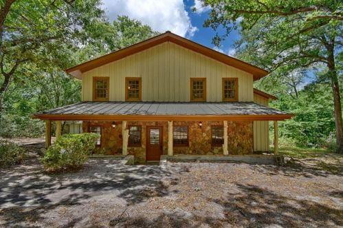 539 Meadow Creek Rd, Bellvue TX  77418-9615 exterior