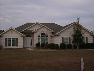 6310 Sun Dell Cir, Blackshear, GA 31516-4983