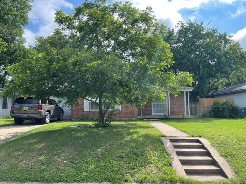 2710 Downing Ave, Dallas, TX 75216-3240
