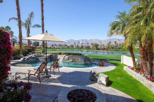 79512 Mission Dr, La Quinta, CA 92253-6228