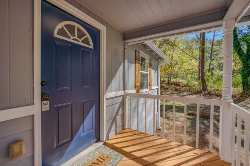 1786 Richard Rd, Conyers GA  30012-2824 exterior