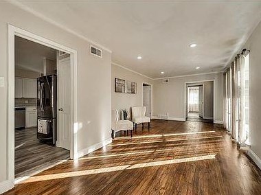 716 Ranier Cir, Garland TX exterior