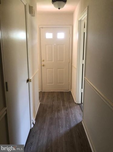12313 Mcclain St, Fredericksburg, VA 22407-6657