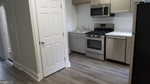 5411 Berks St, Philadelphia PA 19122-2132 exterior