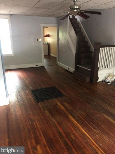 44 New St, Lancaster, PA 17602-2074
