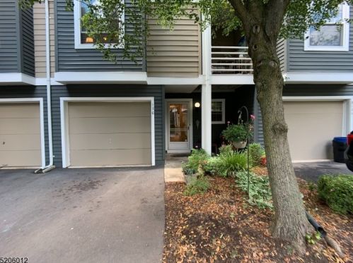 110 Bonney Ct, Bridgewater, NJ 08807-2087