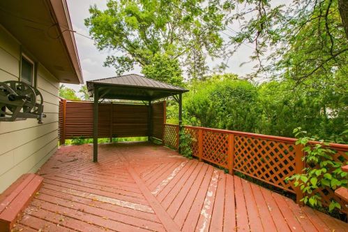 1103 Gresham Ave, Saint Paul MN  55128-5813 exterior
