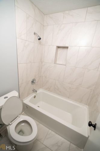 2622 Meadowlawn Dr, Marietta GA  30067-6610 exterior
