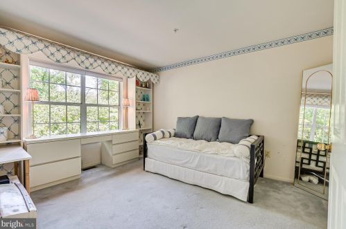 314 Brickhouse Rd, Princeton NJ  08540-7352 exterior