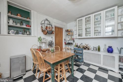 327 Haddon Ave, Camden NJ 08103-2854 exterior