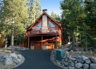 12649 Saint Bernard Dr, Truckee CA  96161-6251 exterior