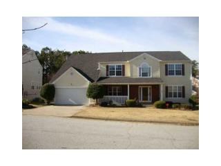 878 Shadow Lake Dr, Lithonia, GA 30058-3228