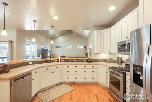 501 56th Ave, Greeley CO  80634-4443 exterior