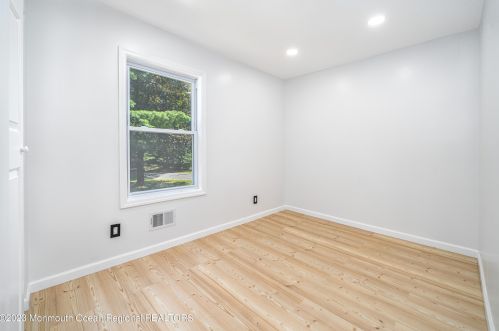 69 Byrnes Ln, Tinton Falls NJ  07724-1507 exterior