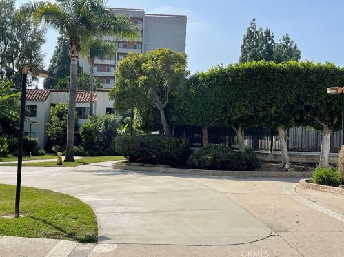 721 1st St, Santa Ana CA  92701-5478 exterior