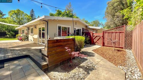 2031 Hoover Ave, Concord CA  94523-4621 exterior