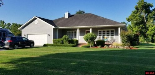723 County Road 707, Cotter, AR 72626-9711