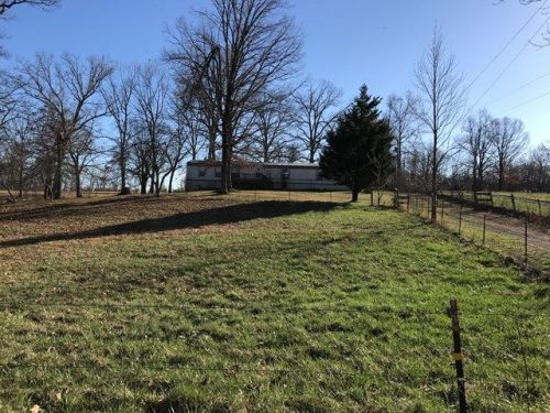 803 Wigwam St, Ravenscroft, TN 38583-3038