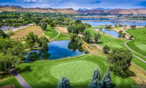 2070 Un Dr, Aurora CO 80015-6600 exterior