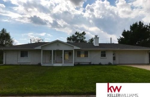 502 Pine St, Valley, NE 68064-4414