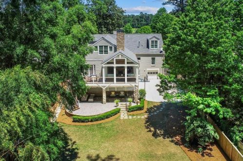 72 Brookhaven Dr, Atlanta GA  30319-3004 exterior