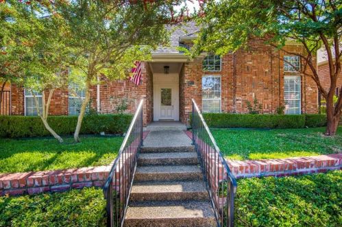 5956 Encore Dr, Dallas TX  75240-4760 exterior