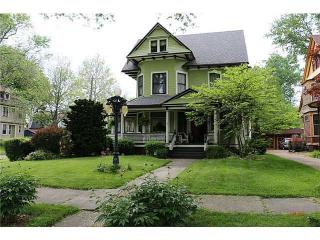 2301 Robinwood Ave, Toledo OH  43620-1022 exterior