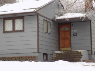 3431 Queen Pl, Spokane WA  99205-6026 exterior