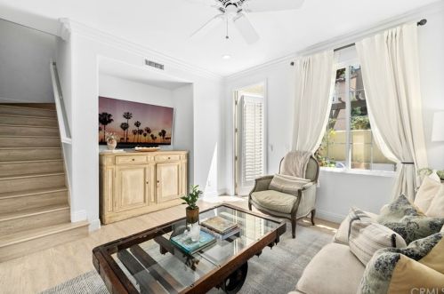 74 Bower Tree, Irvine CA  92603-0104 exterior