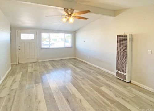 11868 Poes St, Anaheim CA  92804-6780 exterior