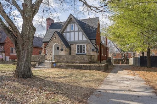 1323 Covedale Ave, Cincinnati, OH 45238-3845