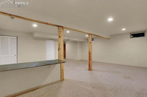 2720 Sunnywood Ave, Woodland Park CO 80863-9401 exterior