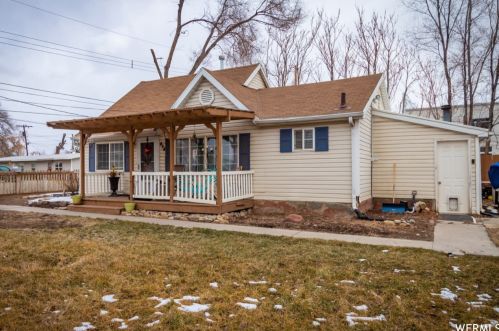 454 Elm St, Highland, UT 84003-2545