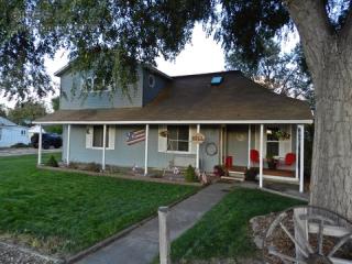 332 1st St, Kersey, CO