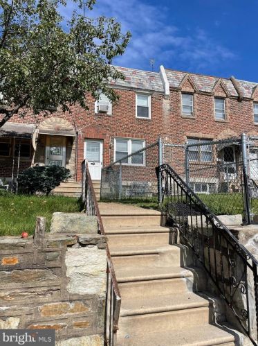 1641 Benner St, Philadelphia, PA 19149-3435