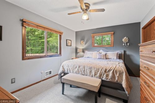 789 Heather Dr, Saint Paul MN  55126-3117 exterior