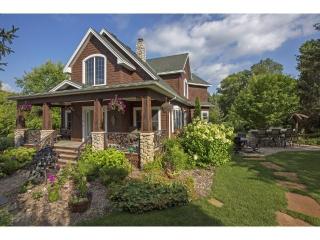 5115 Meadville St, Orono, MN 55331-8791