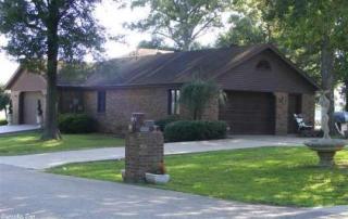 2006 Robin Ln, Paragould, AR 72450-9093