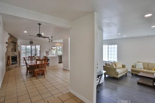 2310 San Lorenzo Ave, Santa Ana CA 92704-6039 exterior