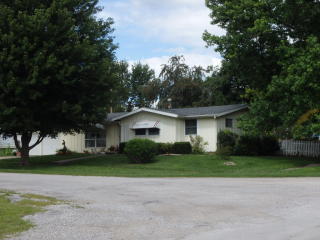 100 Murray Ave, Braymer, MO 64624-9116