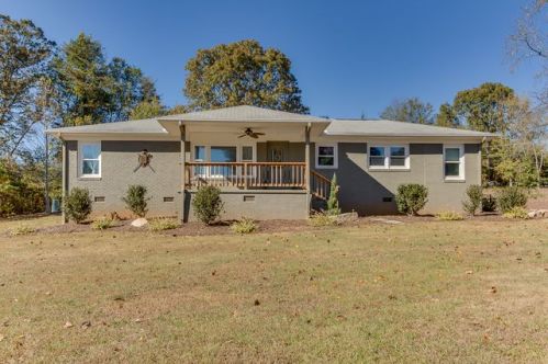210 Camp Creek Rd, Central SC 29630-9569 exterior