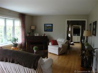 89 Thomaston Rd, Morris, CT 06763-1912