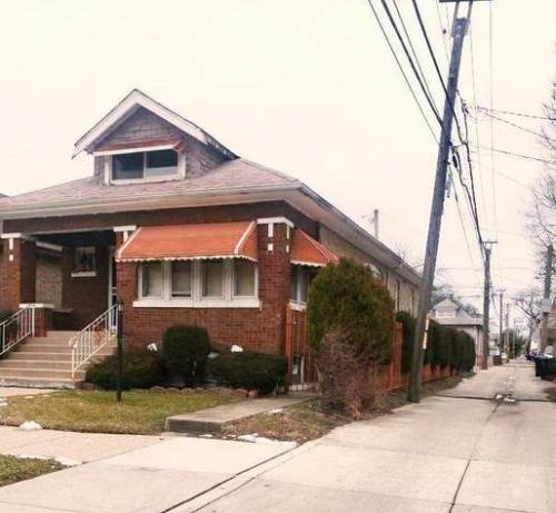 8633 Emerald Ave, Chicago, IL 60620-2629