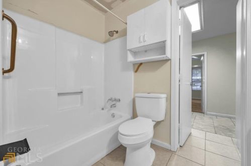 6685 Doublegate Ln, Rex GA 30273-2134 exterior